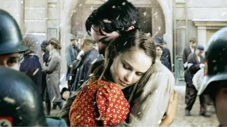 Escena de la pel&iacute;cula 'El amor en su lugar'.