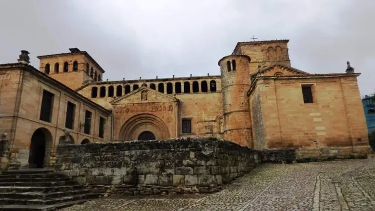 La Colegiata de Santillana del Mar. R.A.