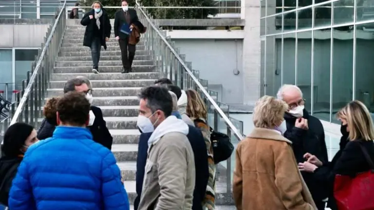 El consejero de Obras P&uacute;blicas de Cantabria se reuni&oacute; con los propietarios de Cerrias, de Pi&eacute;lagos.