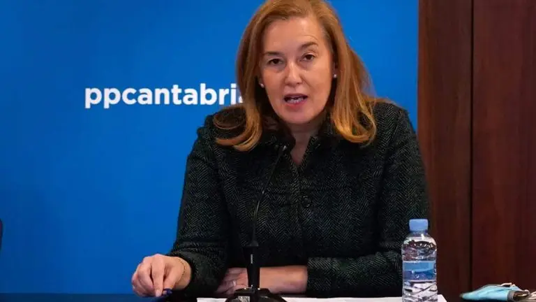 La secretaria del PP cántabro, María José González.