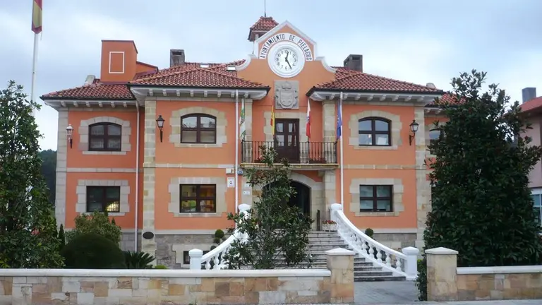 Ayuntamiento de Piélagos. R.A.