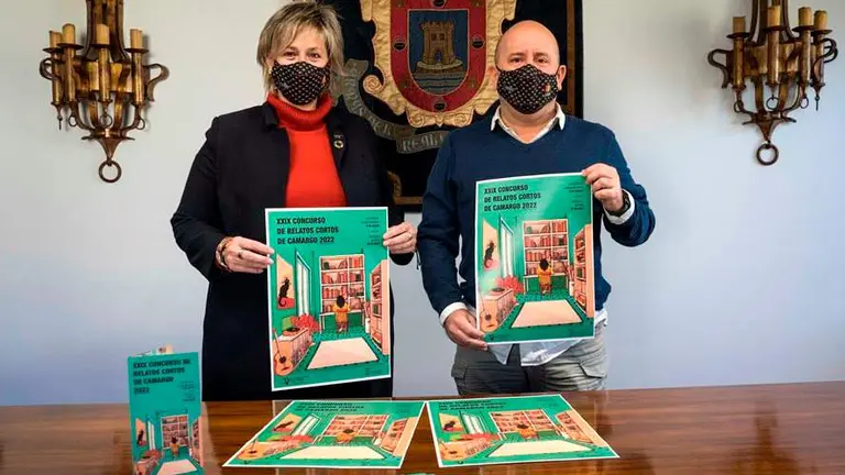 La alcaldesa, Esther Bolado, y el concejal de Cultura,