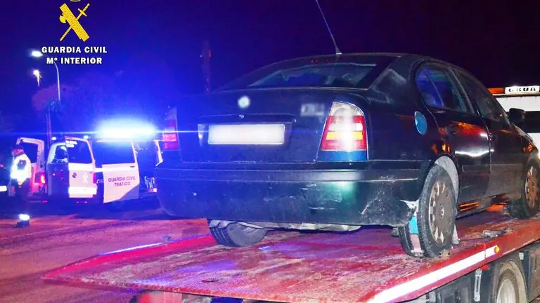 Coche del conductor que condujo en sentido contrario.