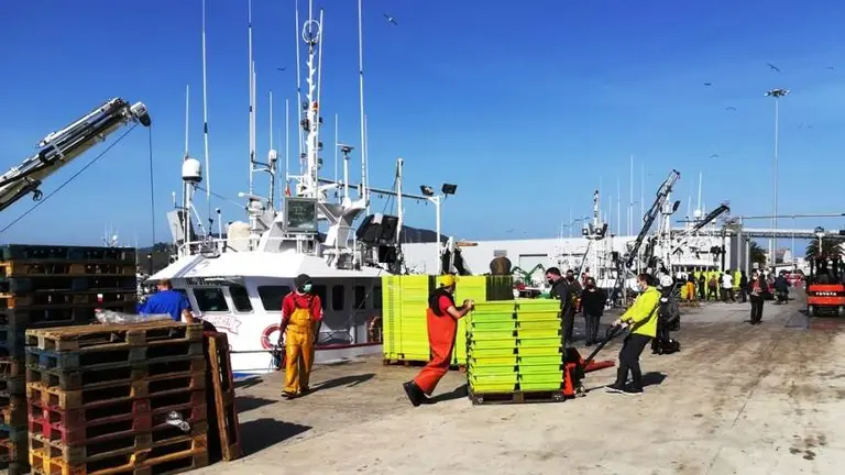 Puerto pesquero de Santoña. R.A.