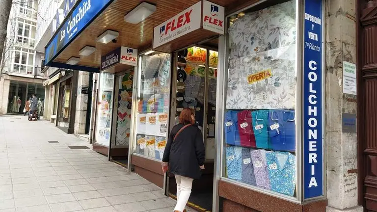 Comercio textil en Santander.