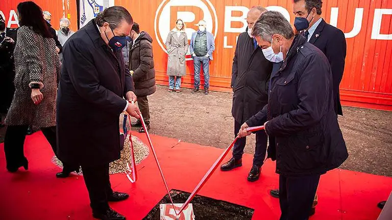 El presidente de Cantabria, Miguel Ángel Revilla (PRC), en el Puerto de Santander.