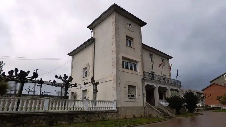 Ayuntamiento de Valdeolea. R.A.