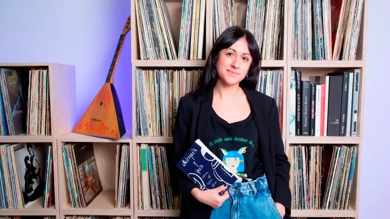 M. Pilar Garc&iacute;a Pantale&oacute;n se ha lanzado con una historia entre un astronauta y un gato. Galer&iacute;a Estudio Pla