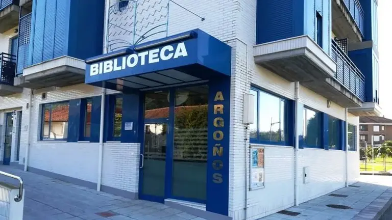 Biblioteca Municipal de Argo&ntilde;os.R.A.