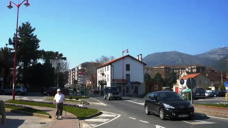 Localidad de Solares, en Medio Cudeyo. R.A.