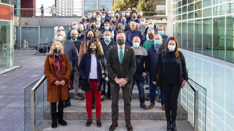 reunión del consejero de Desarrollo Rural, Guillermo Blanco, con representantes de los ayuntamientos y profesionales agrarios.