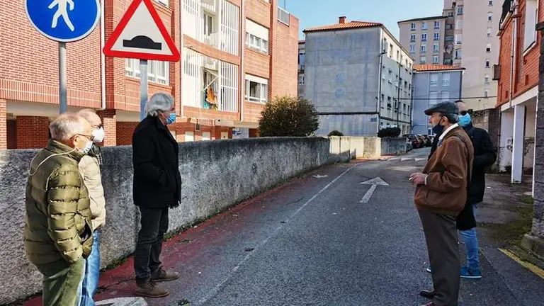 Los regionalistas visitaron la zona y se reunieron con los vecinos para conocer sus inquietudes.