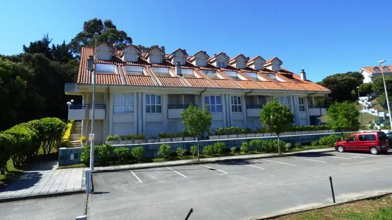 Urbanización El Encinar, en Isla, Arnuero. R.A.