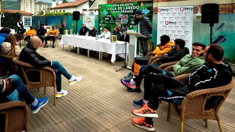 Presentaci&oacute;n de los 10 kil&oacute;metros de Laredo.