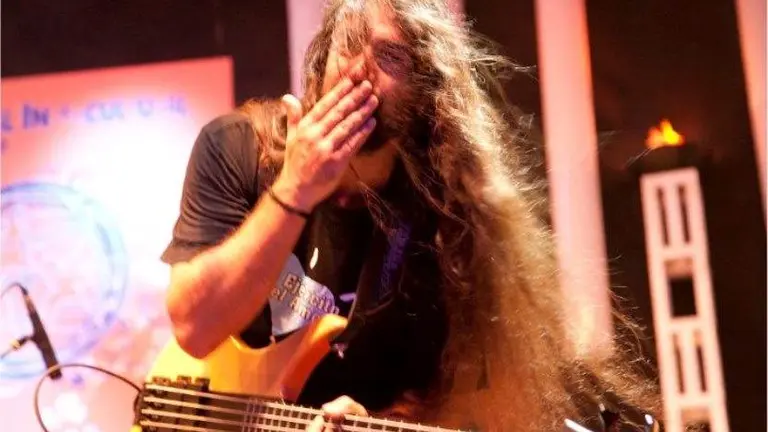 Miguelo con Mario San Miguel y El Ej&eacute;rcito del Amor.