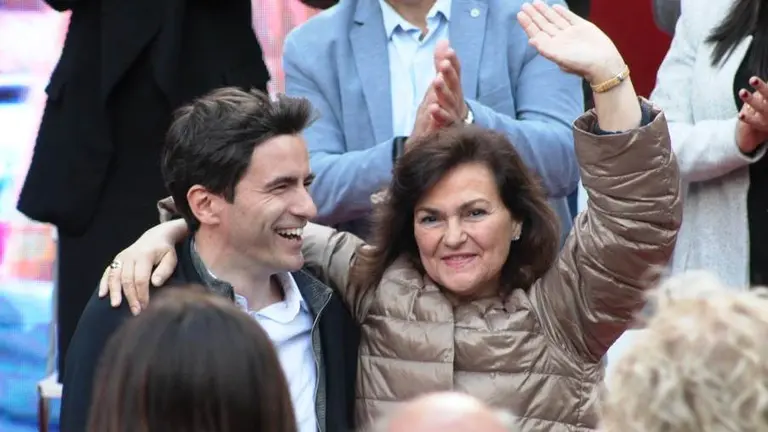 Carmen Calvo y Pedro Casares.