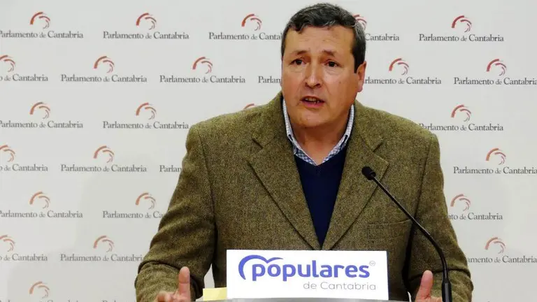 El portavoz del Grupo parlamentario del PP, Iñigo Fernández.