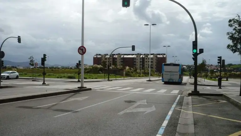 Los Grupos pol&iacute;ticos se han unido para reclamar la mejora del tr&aacute;fico en Santander. R.A.