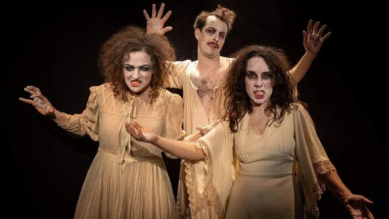 representación de 'La casa de los dedos'.