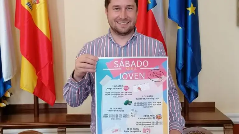 El concejal de Juventud de Ayuntamiento de Suances, Fran Gasc&oacute;n.