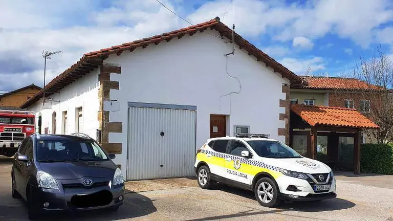 El PRC de Santa María de Cayón pide optar a las subvenciones para reformar varios edificios públicos.