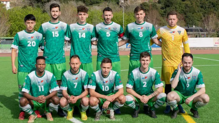 Equipo del Los R&iacute;os B temporada 2021-2022. Eduardo Fern&aacute;ndez Quintana