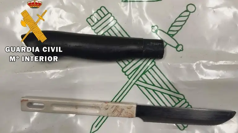 Arma blanca, supuestamente, utilizada en la agresión en Requejada.