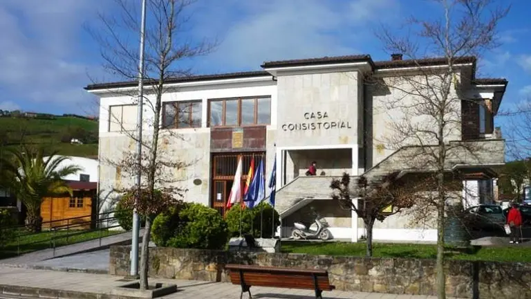 Ayuntamiento de Liérganes. R.A.