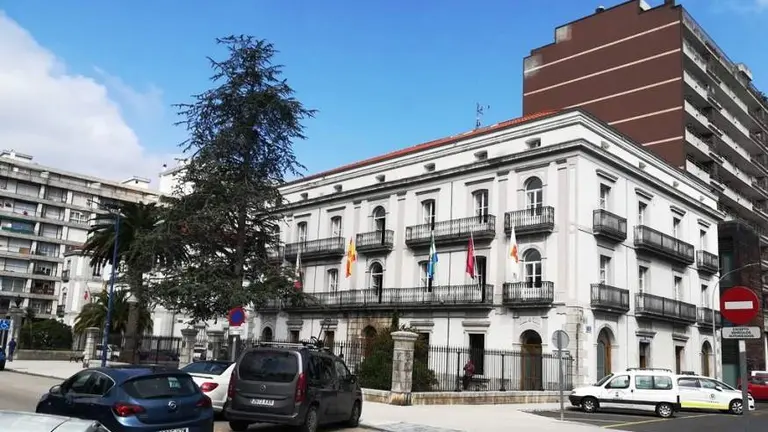 Ayuntamiento de Laredo. R.A.