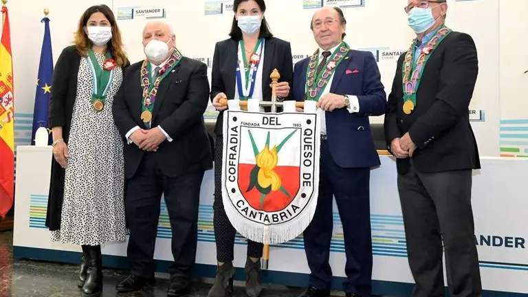 Presentaci&oacute;n del Cap&iacute;tulo de la Cofrad&iacute;a del Queso de Cantabria.