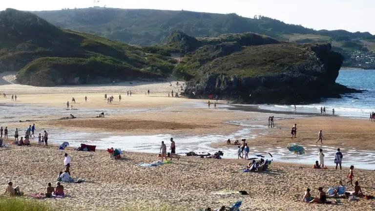 Playa de Ris, en Noja. R.A.