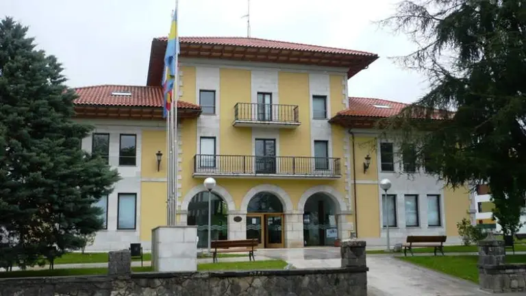 Ayuntamiento de Entrambasaguas. R.A.