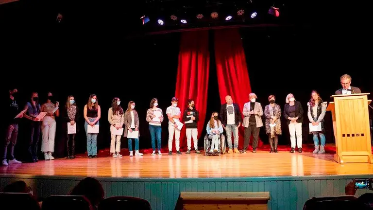 Acto de entrega de los premios de los dos concursos en Camargo.