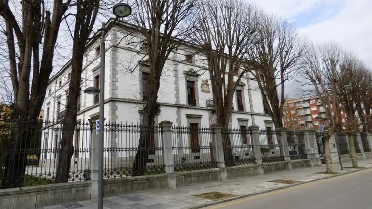 Casa Consistorial de Santoña. R.A.