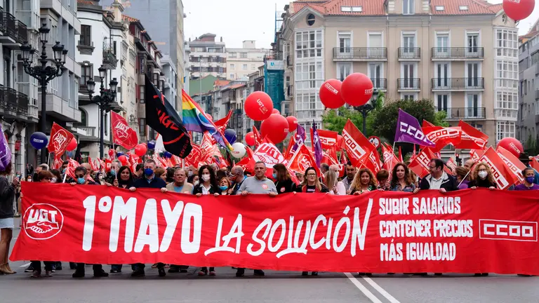 Manifestación 1 de mayo, convocada por UGT y CCOO en Cantabria.