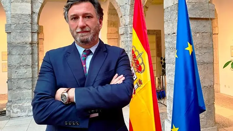 El portavoz de Vox en el parlamento de Cantabria, Cristóbal Palacio.