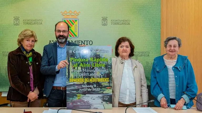 Presentación del Concurso de Pintura al Aire Libre en Torrelavega.