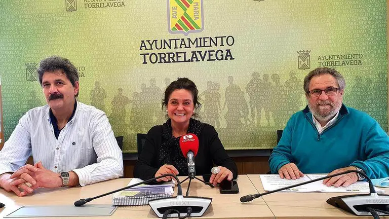 Presentación del aniversario de Photoart en Torrelavega.