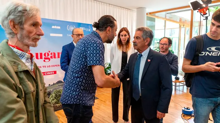 Presentación de la película'En otro lugar' en Santander.