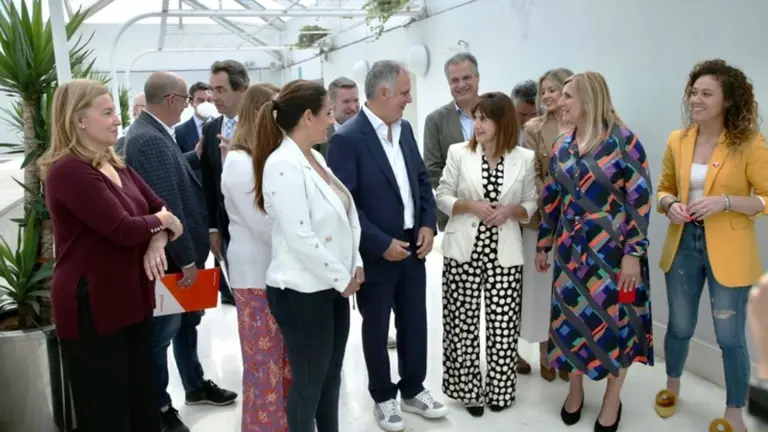 La consejera de Economía y Hacienda compareció en el Parlamento de Cantabria.