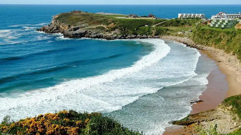 Playa de los Locos en Suances.