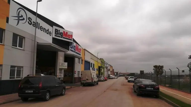 Polígono de Raos en Santander. R.A.