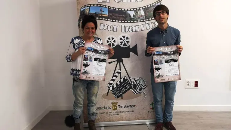 Los concejales presentaron esta iniciativa ligada al cine en Torrelavega.