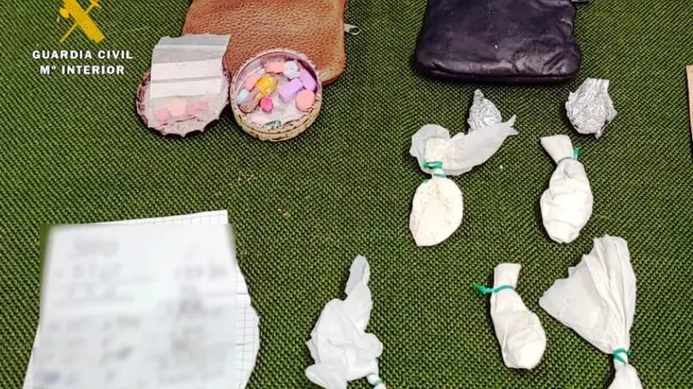 Droga incautada en Santiago de Cartes.