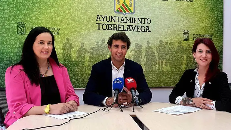 Presentación del encuentro de fisioterapuas en Torrelavega.