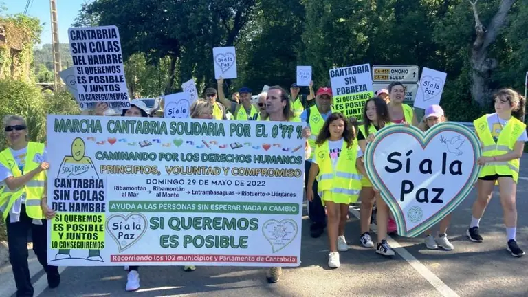 Los participantes en la marcha recorrieron 23 kilómetros.