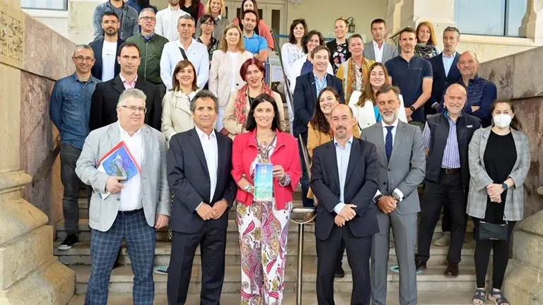 La alcaldesa Gema Igual recibi&oacute; el premio.