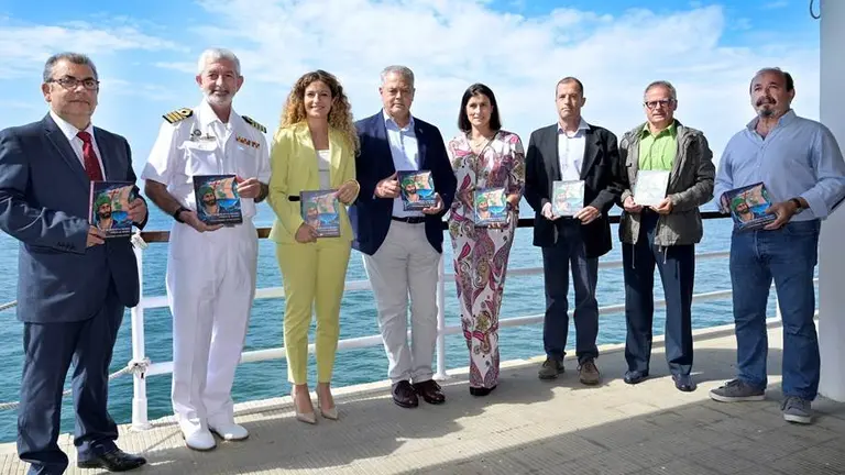 Las autoridades pol&iacute;ticas asistieron a la presentaci&oacute;n del trabajo.