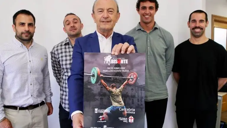 Presentaci&oacute;n de la prueba que ser&aacute; en Torrelavega y Comillas.