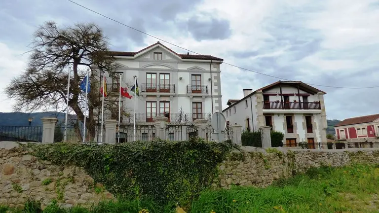 Ayuntamiento de Guriezo. R.A.